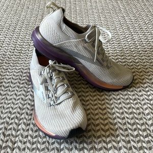 Ladies Brooks Ricochet 2
